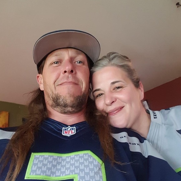 Meet your Posher, Mf side hustle - Picture 5 of 5